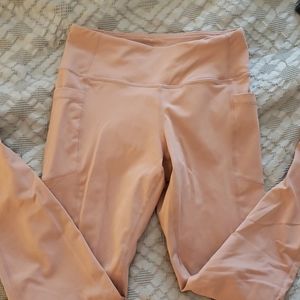 Blush workout leggings